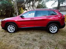 2015  Jeep Cherokee - Image 17