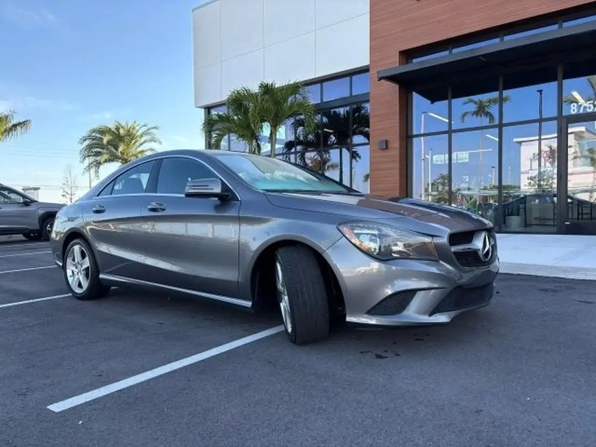 2015  Mercedes-Benz Cla-Class
