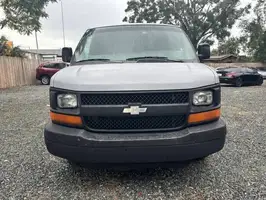 2003  Chevrolet Express 2500 Cargo - Image 15