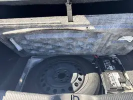 2018  Dodge Charger - Thumbnail 16