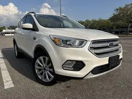 2019  Ford Escape - Thumbnail 2