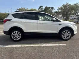2019  Ford Escape - Thumbnail 7
