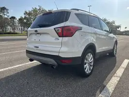 2019  Ford Escape - Thumbnail 8