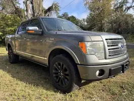 2010  Ford F150 - Image 6