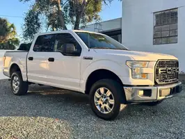 2016  Ford F150 - Image 4