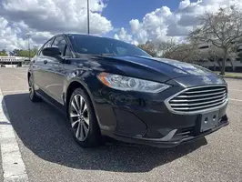 2019  Ford Fusion - Thumbnail 2
