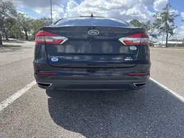 2019  Ford Fusion - Thumbnail 6