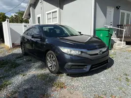 2017  Honda Civic - Image 9