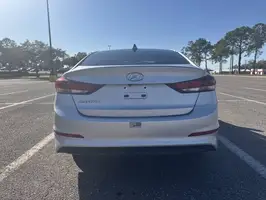 2018  Hyundai ELANTRA - Thumbnail 7