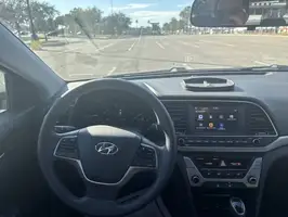 2018  Hyundai ELANTRA - Thumbnail 12
