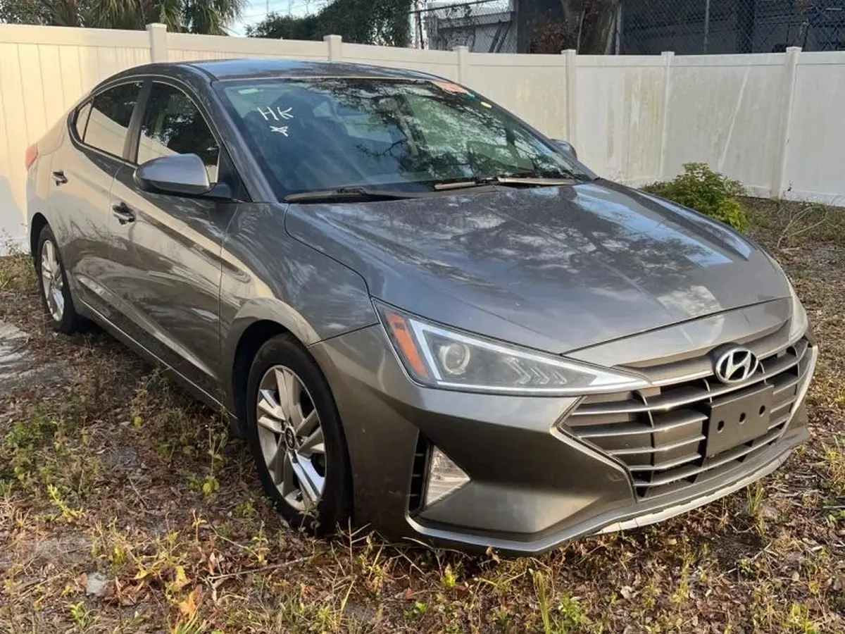 2020  Hyundai Elantra