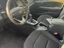 2020  Hyundai Elantra - Image 2