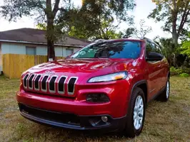 2015  Jeep Cherokee - Image 38