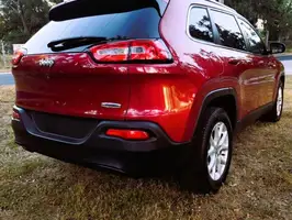 2015  Jeep Cherokee - Image 40