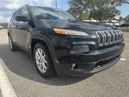 2016  Jeep Cherokee - Thumbnail 6
