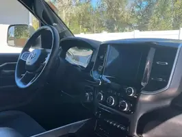 2019  Ram 1500 Crew Cab - Image 24