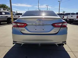 2019  Toyota Camry - Thumbnail 5