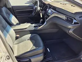 2019  Toyota Camry - Thumbnail 12